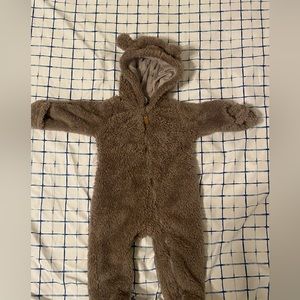 Baby winter clothes 6M